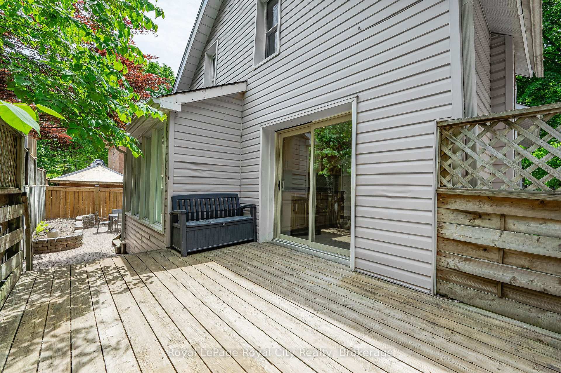 Photo 38 of 81 Yorkshire Street N, Guelph, Downtown — HOMEH