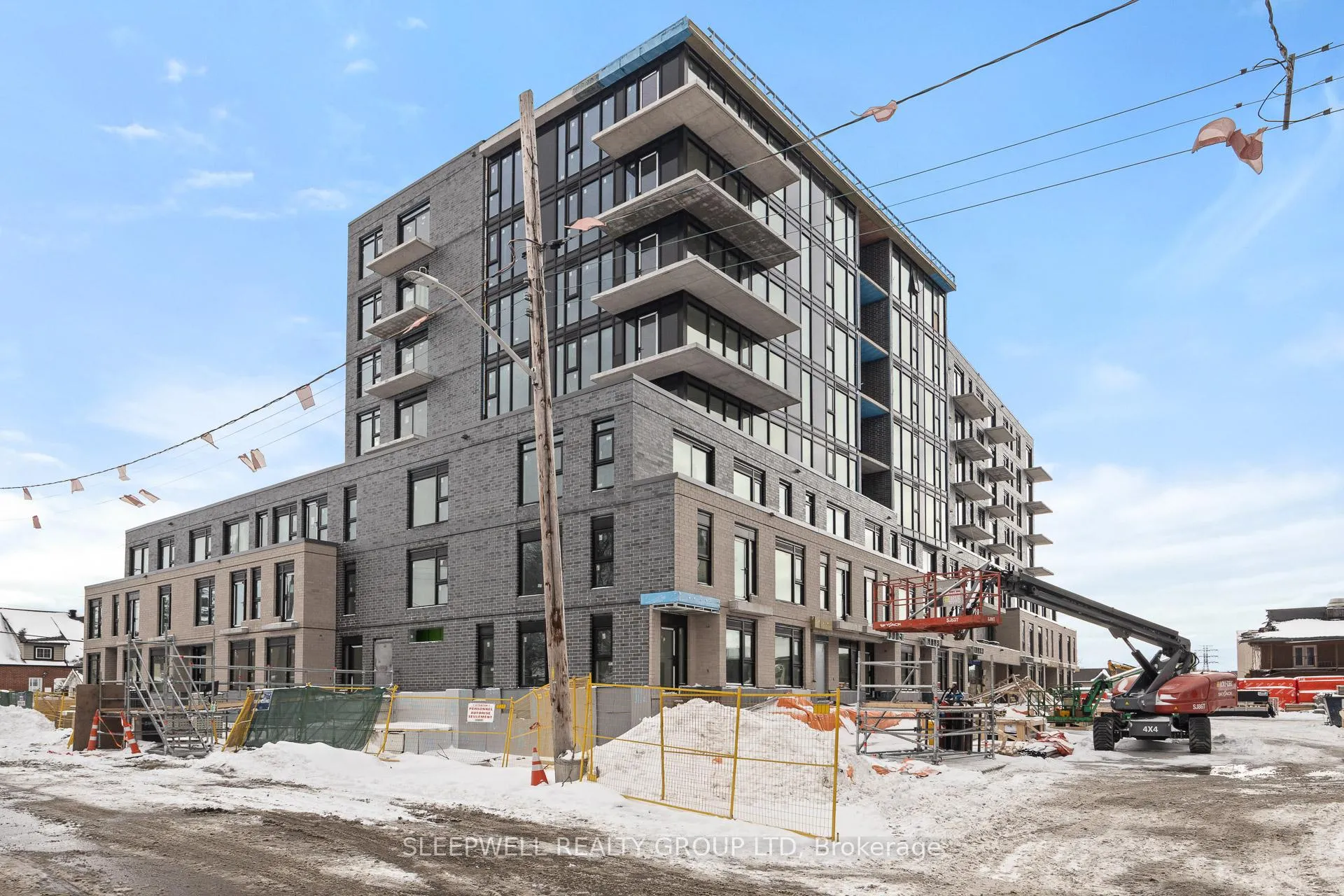 Front of Unit 111, 820 Archibald Street