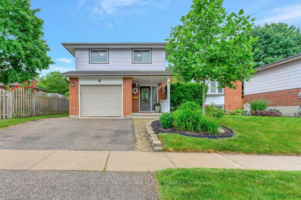 Front of 6 Meadow Crescent