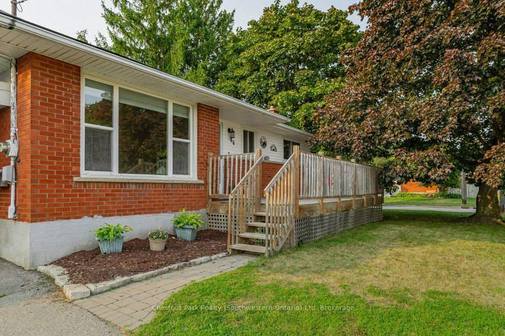 Photo 6 of 66 June Avenue, Guelph, Riverside Park — HOMEH