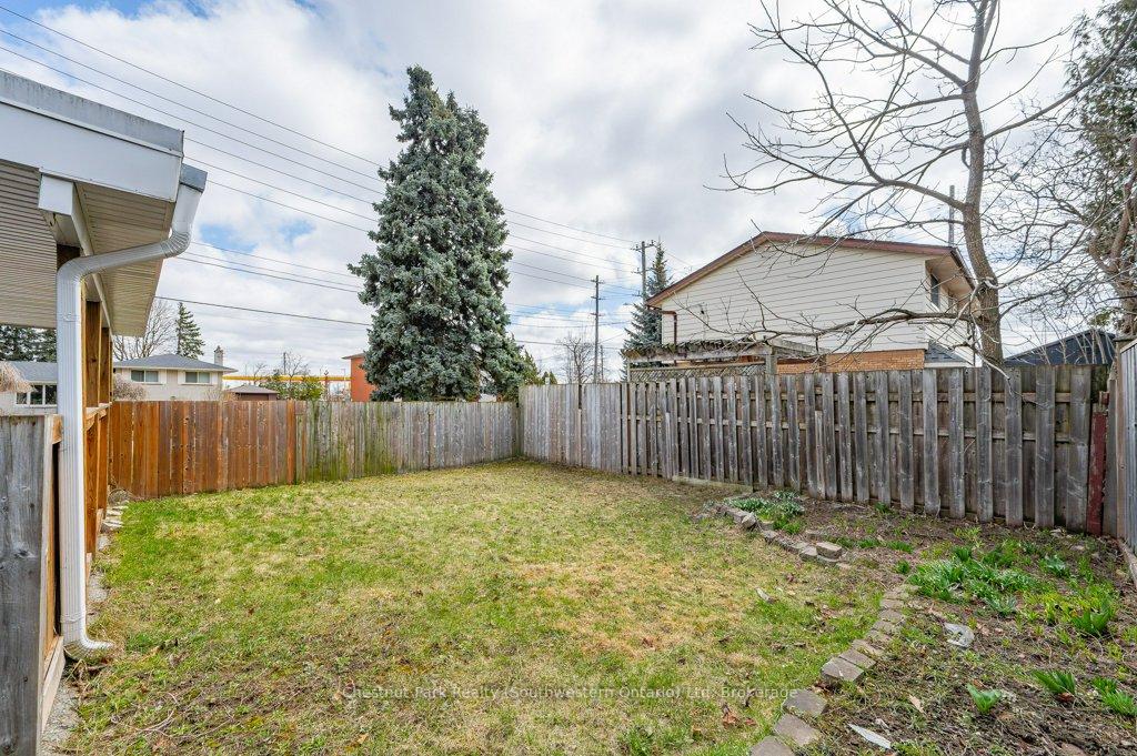 Photo 33 of 66 June Avenue, Guelph, Riverside Park — HOMEH