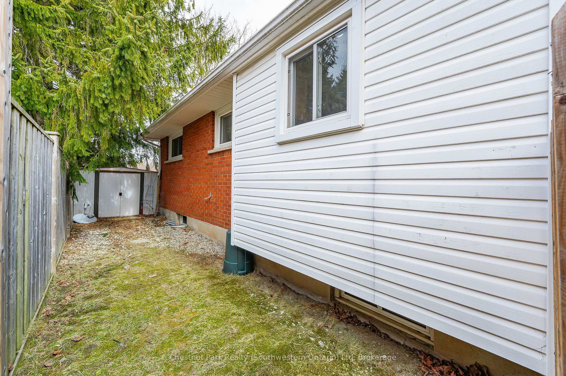 Photo 37 of 66 June Avenue, Guelph, Riverside Park — HOMEH