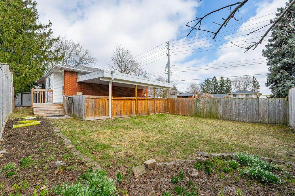 Photo 38 of 66 June Avenue, Guelph, Riverside Park — HOMEH