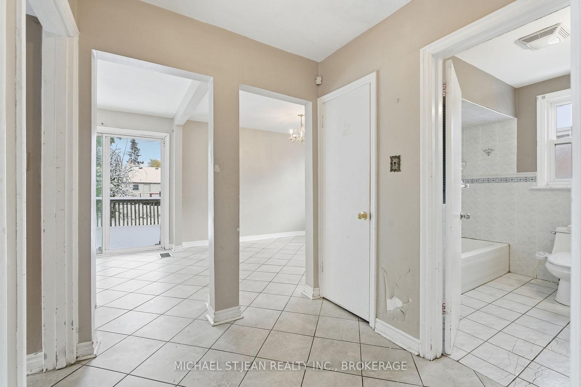 Photo 10 of 7 West 3rd Street, Hamilton, Bonnington — HOMEH