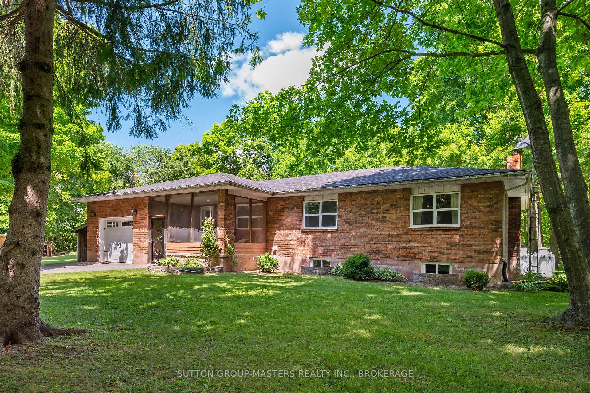 Photo 1 of 1832 Morrison Road, Frontenac, Frontenac South — HOMEH