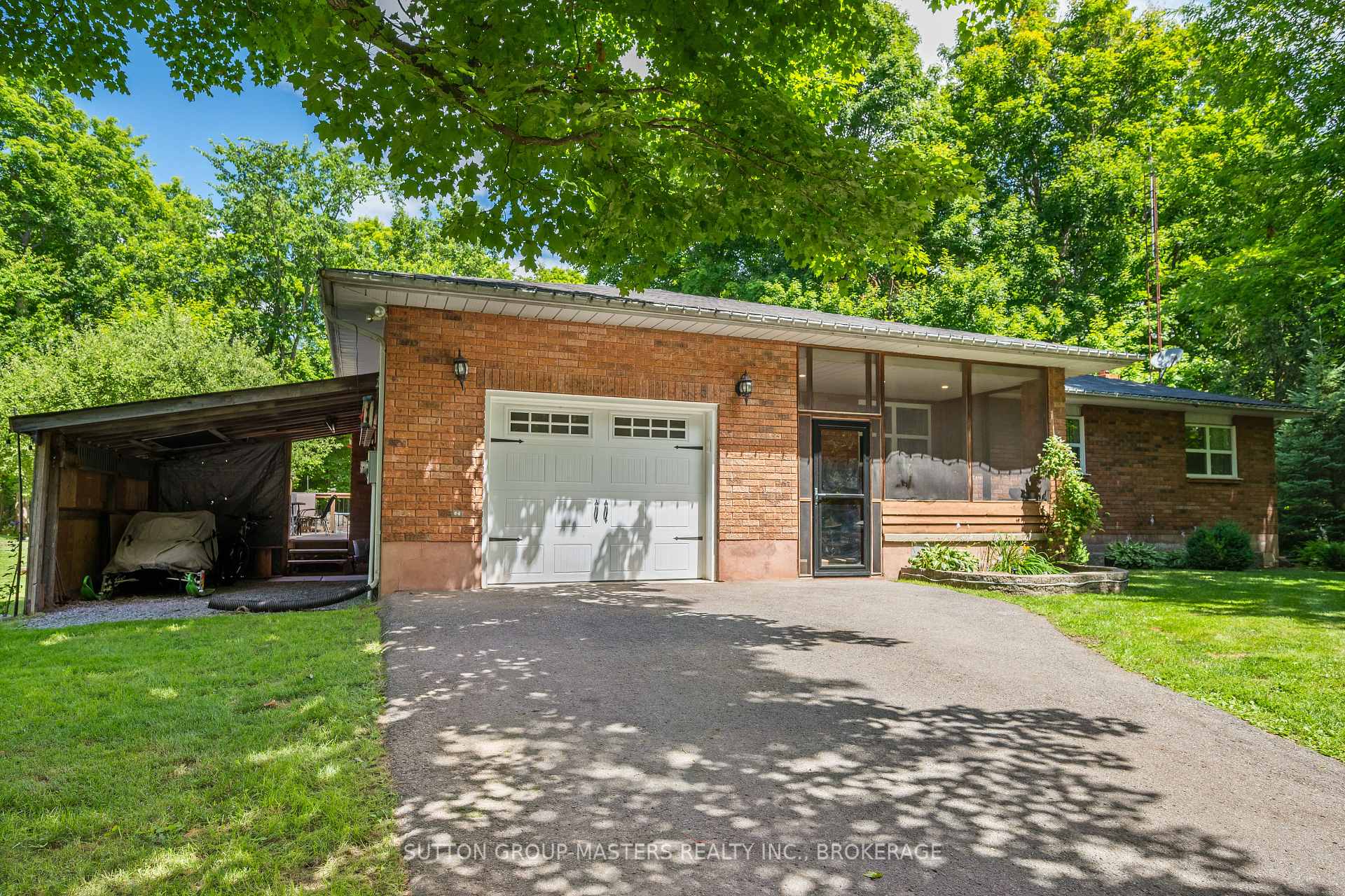 Photo 4 of 1832 Morrison Road, Frontenac, Frontenac South — HOMEH