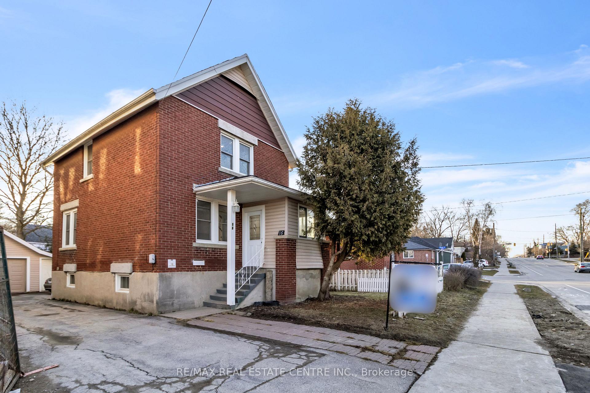 Photo 1 of 16 Stevenson Street N, Guelph, St. George's — HOMEH