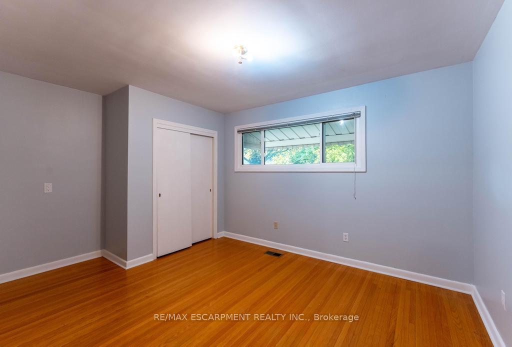 Photo 10 of 155 Wise Court, Hamilton, Huntington — HOMEH