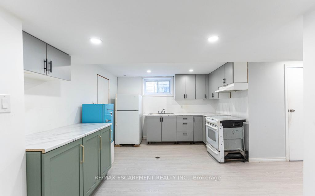 Photo 14 of 155 Wise Court, Hamilton, Huntington — HOMEH