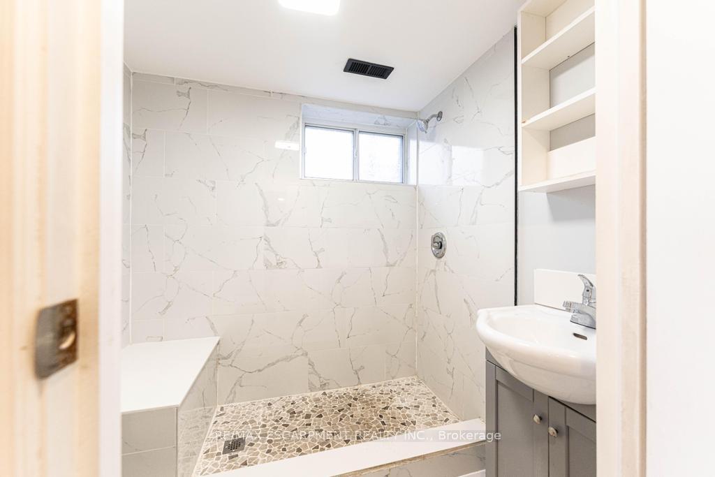 Photo 18 of 155 Wise Court, Hamilton, Huntington — HOMEH