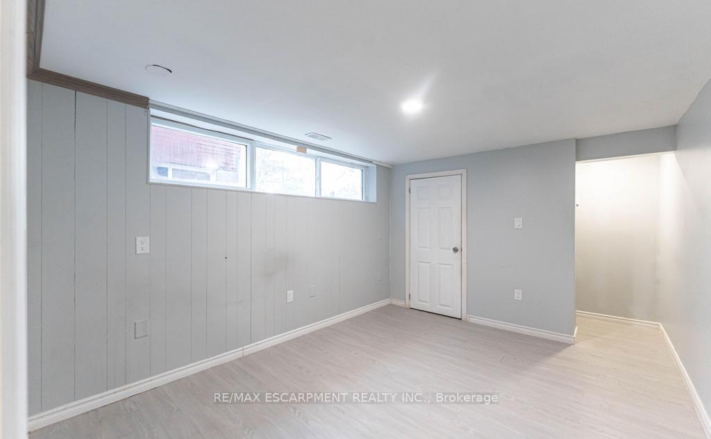 Photo 19 of 155 Wise Court, Hamilton, Huntington — HOMEH