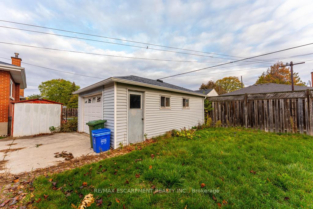 Photo 23 of 155 Wise Court, Hamilton, Huntington — HOMEH