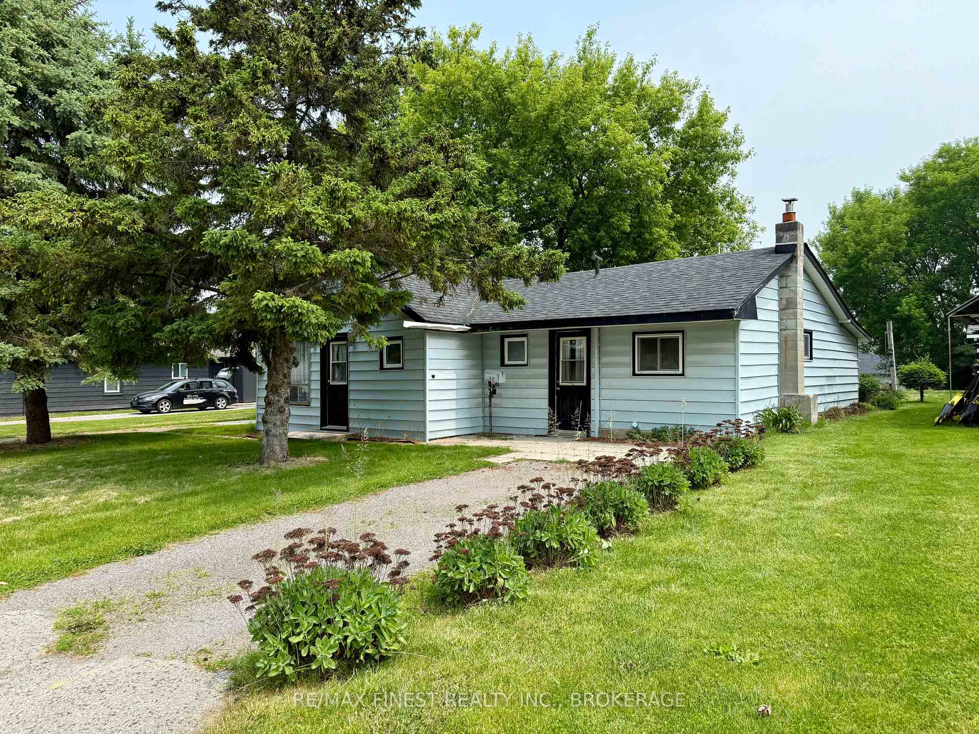 Photo 1 of 159 University Avenue, Belleville, Belleville Ward — HOMEH