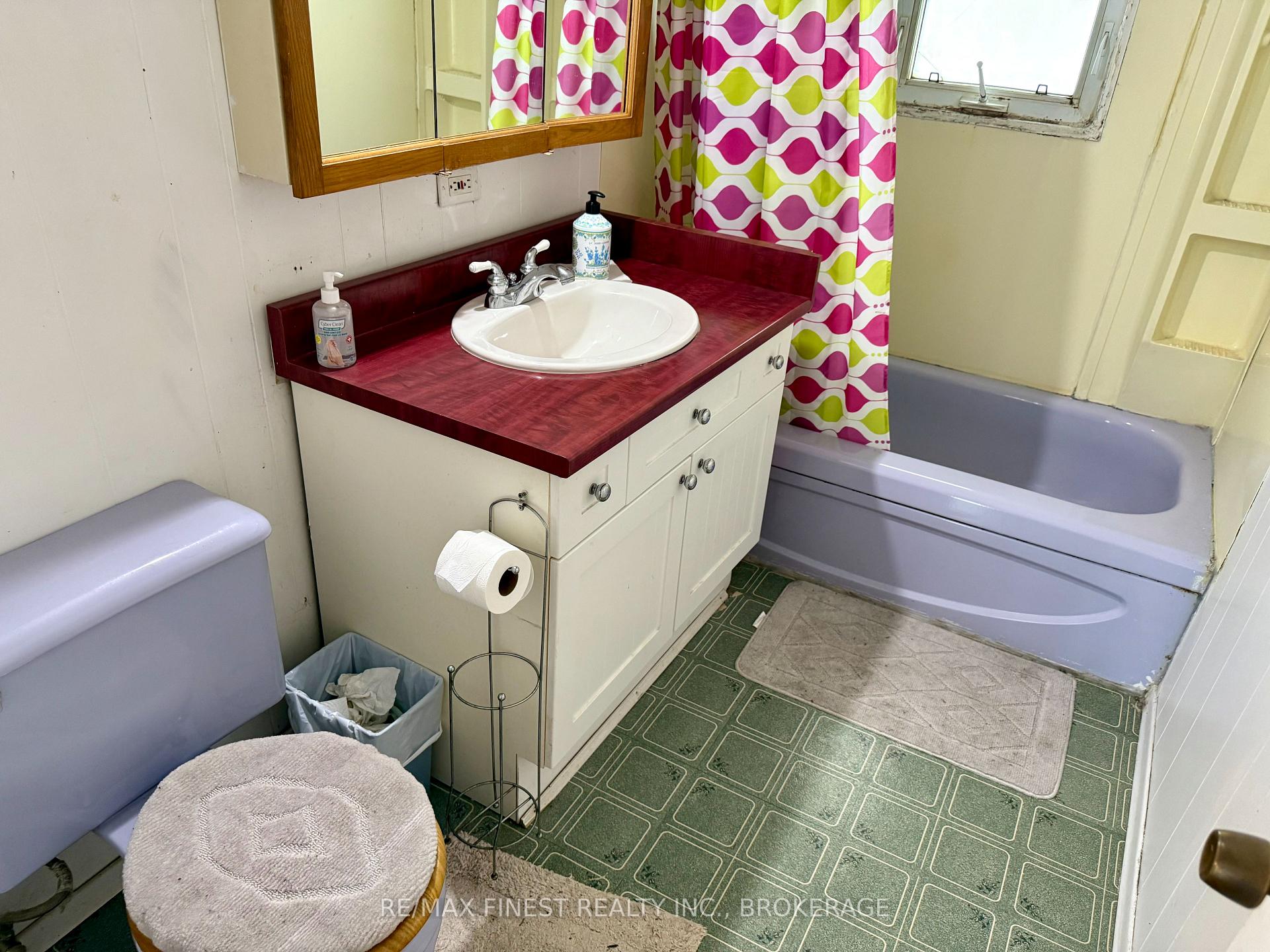 Photo 8 of 159 University Avenue, Belleville, Belleville Ward — HOMEH