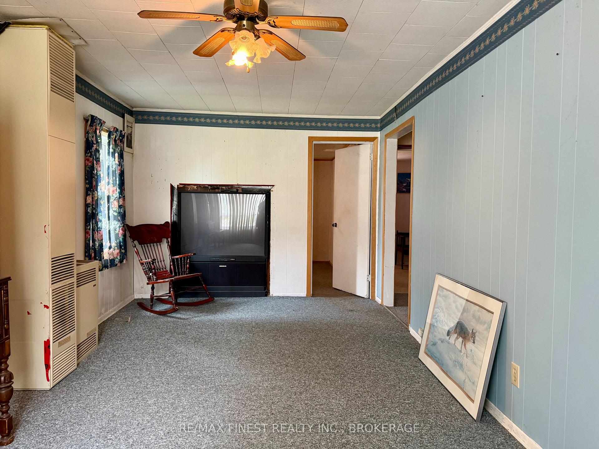 Photo 9 of 159 University Avenue, Belleville, Belleville Ward — HOMEH