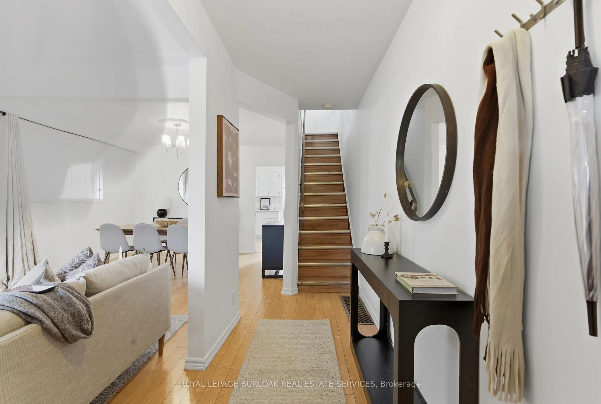 Photo 3 of 70 Rosemont Avenue, Hamilton, Stipley — HOMEH