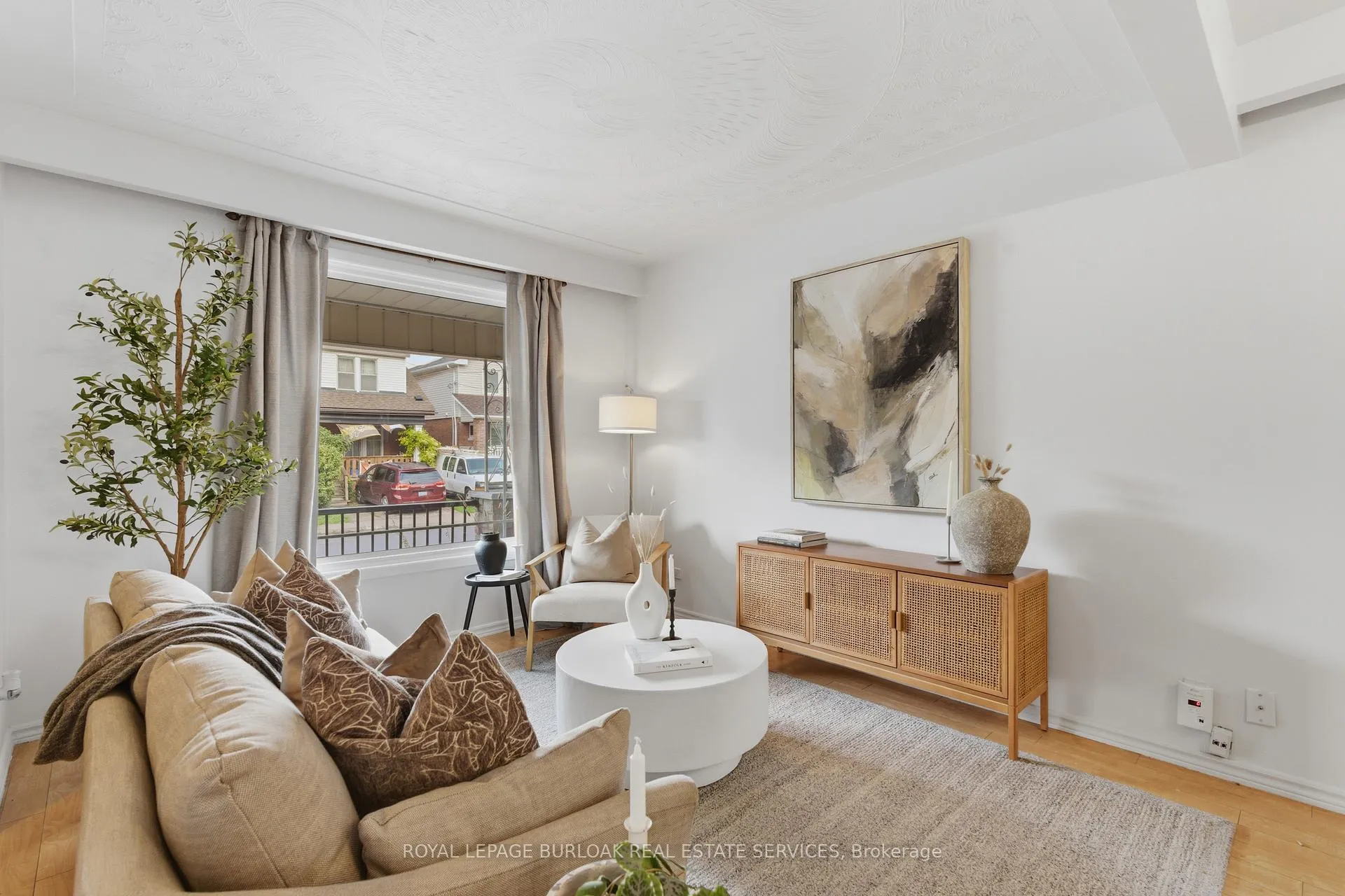 Photo 5 of 70 Rosemont Avenue, Hamilton, Stipley — HOMEH