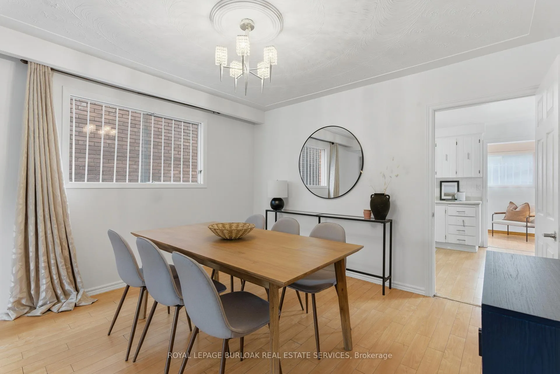 Photo 9 of 70 Rosemont Avenue, Hamilton, Stipley — HOMEH