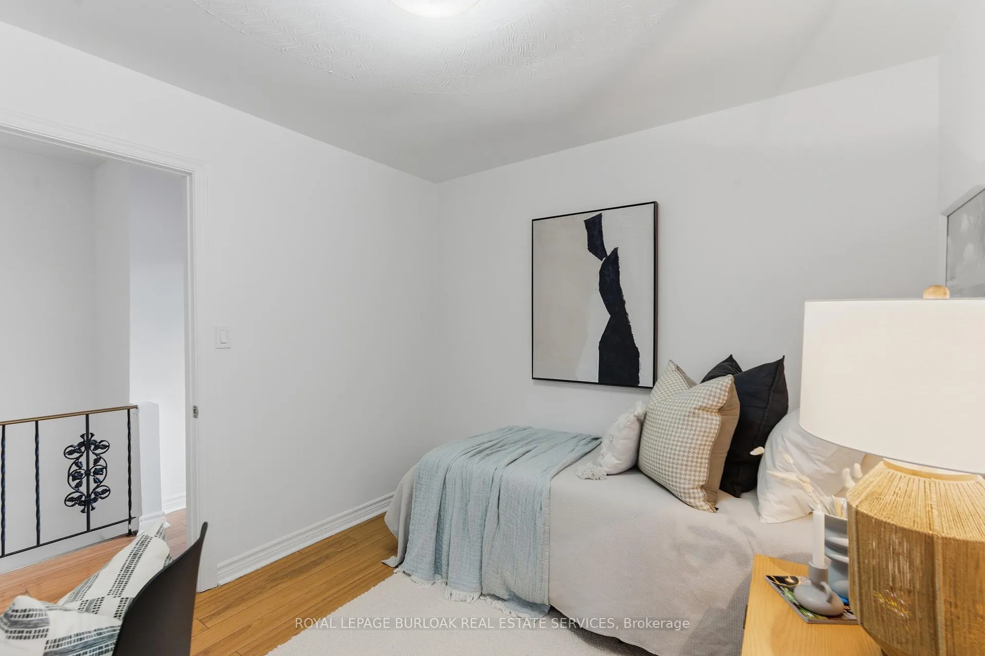 Photo 18 of 70 Rosemont Avenue, Hamilton, Stipley — HOMEH