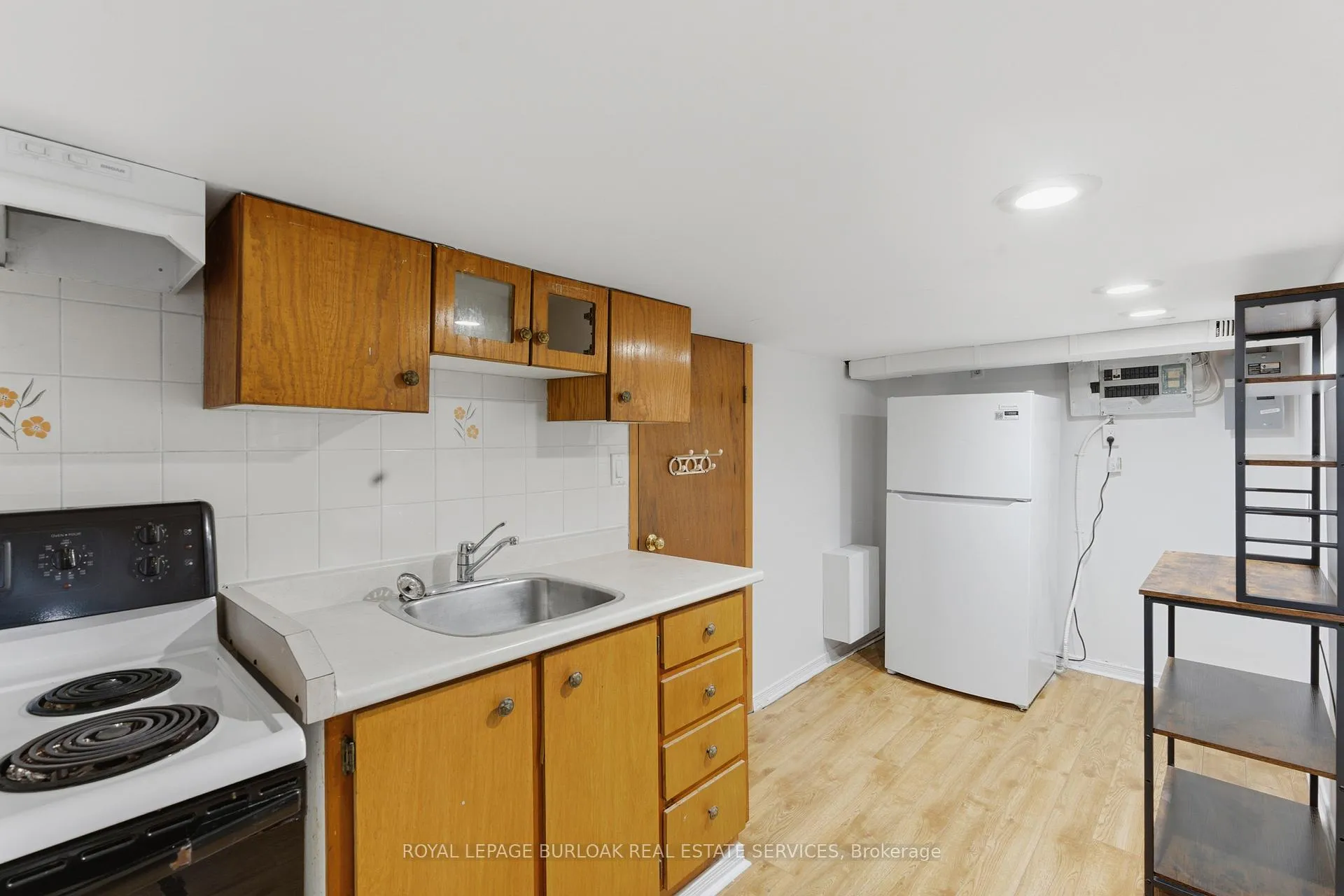 Photo 22 of 70 Rosemont Avenue, Hamilton, Stipley — HOMEH