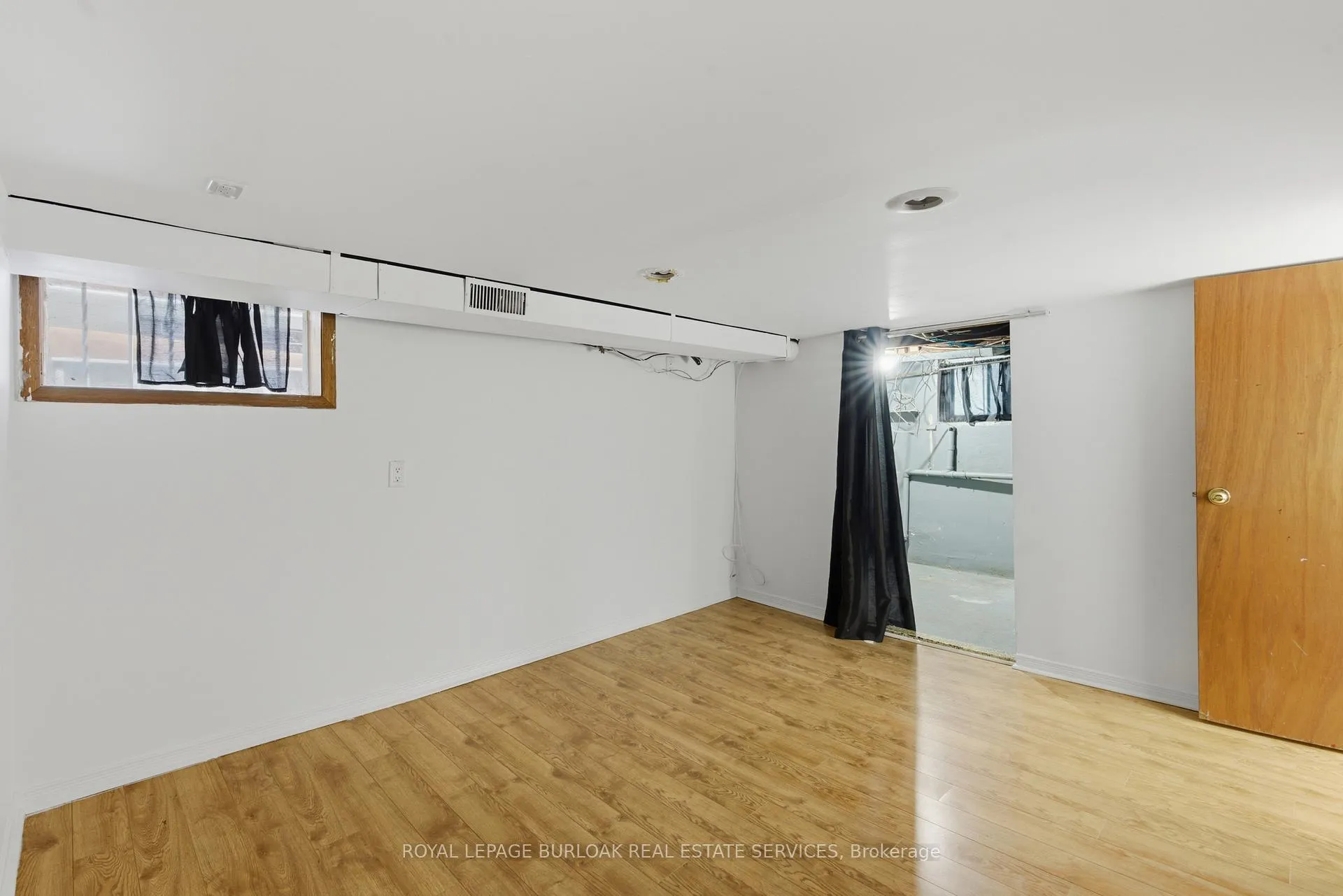 Photo 23 of 70 Rosemont Avenue, Hamilton, Stipley — HOMEH