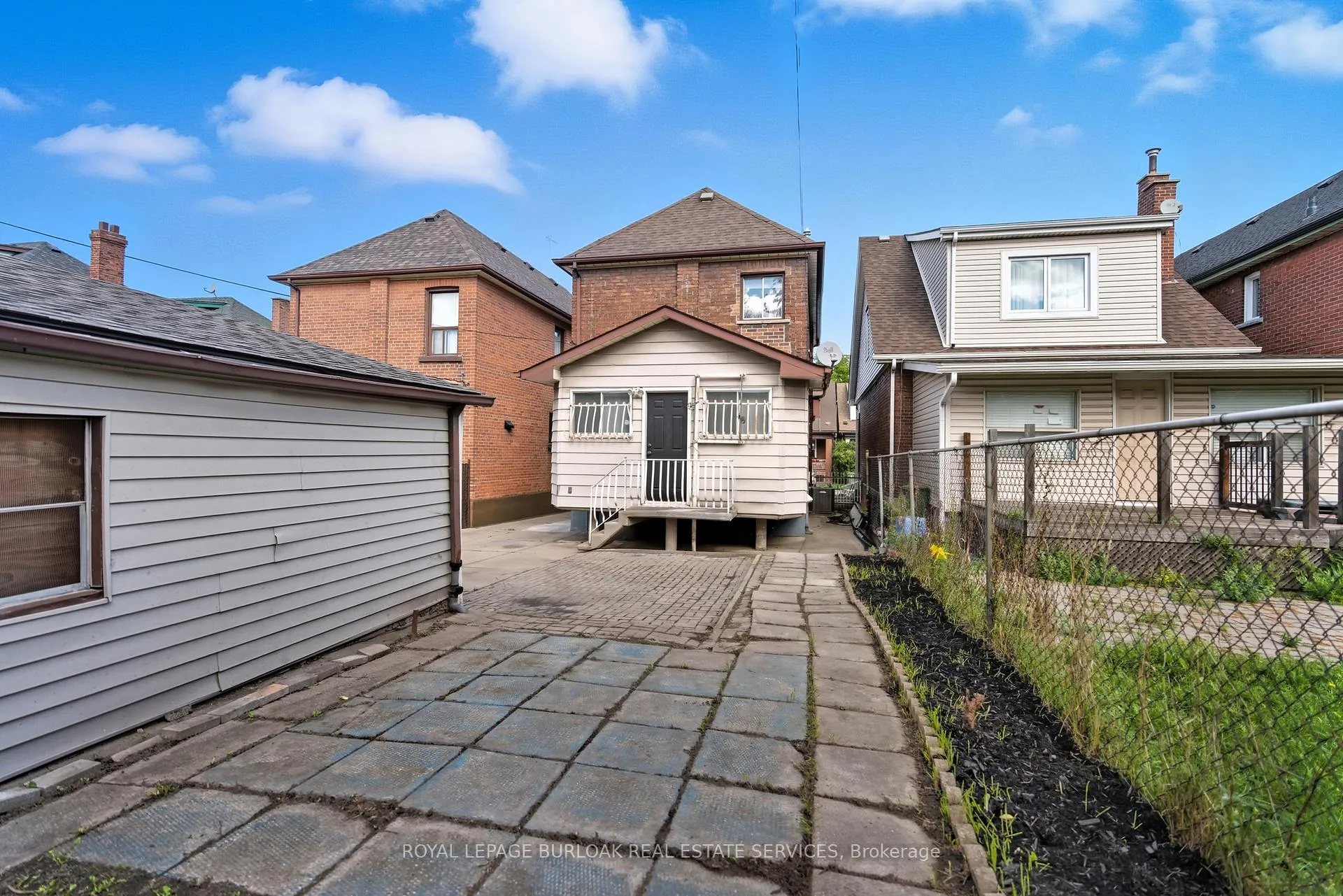 Photo 28 of 70 Rosemont Avenue, Hamilton, Stipley — HOMEH