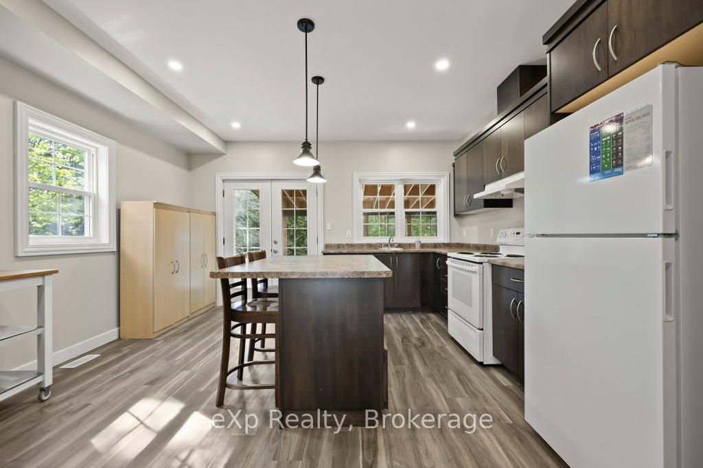 Photo 11 of 53 College Avenue W, Guelph, Dovercliffe Park/Old University — HOMEH