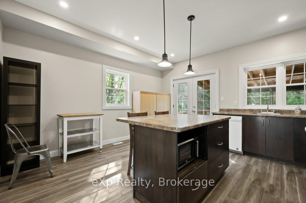 Photo 15 of 53 College Avenue W, Guelph, Dovercliffe Park/Old University — HOMEH