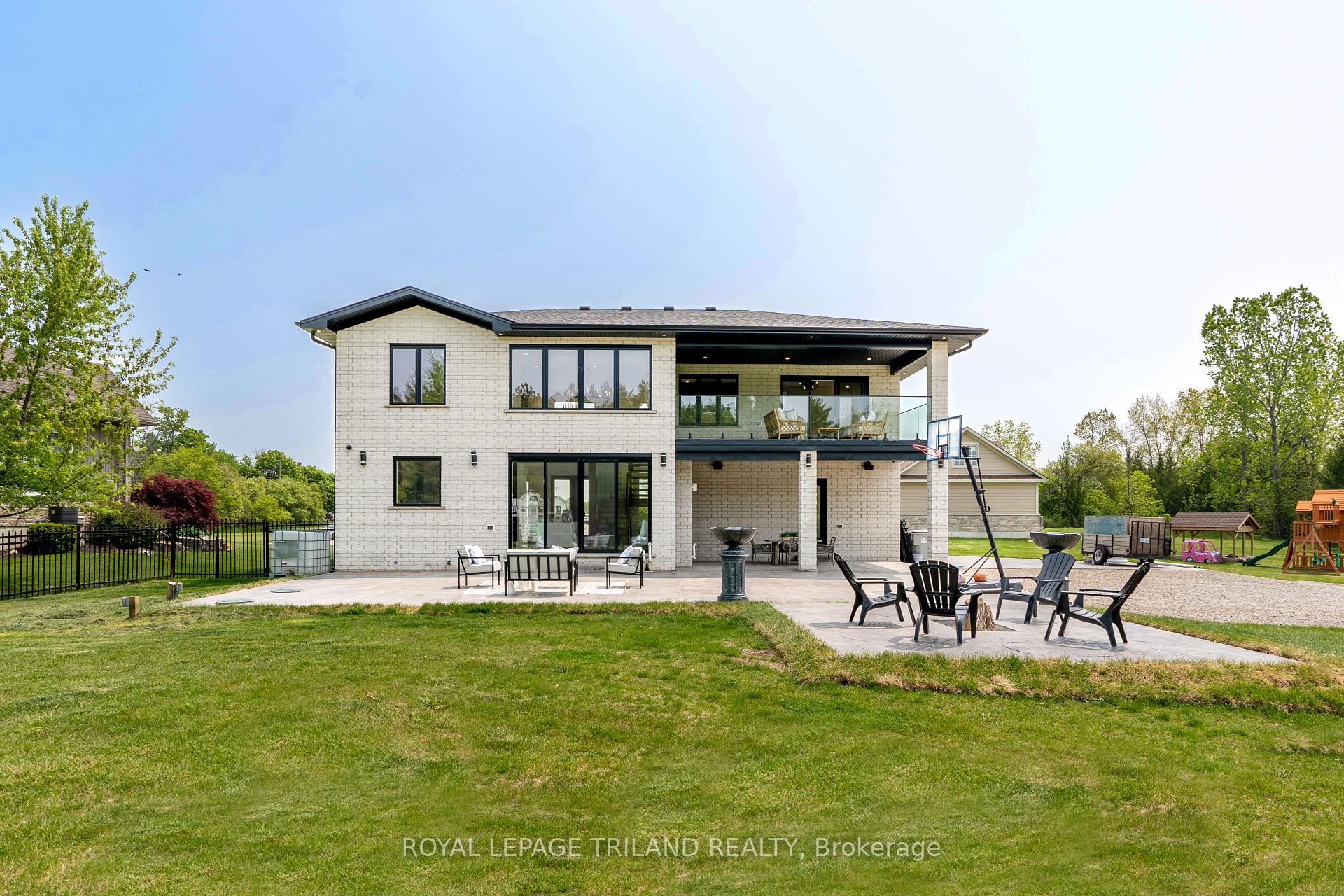 Photo 6 of 72822 Cantin Court, Bluewater, Hay — HOMEH