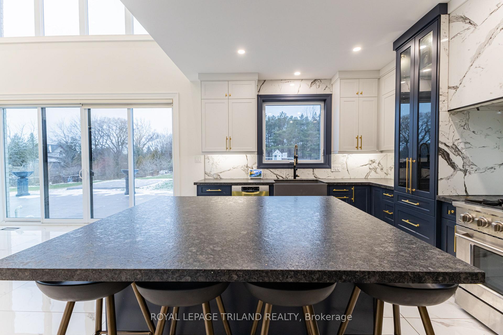 Photo 21 of 72822 Cantin Court, Bluewater, Hay — HOMEH