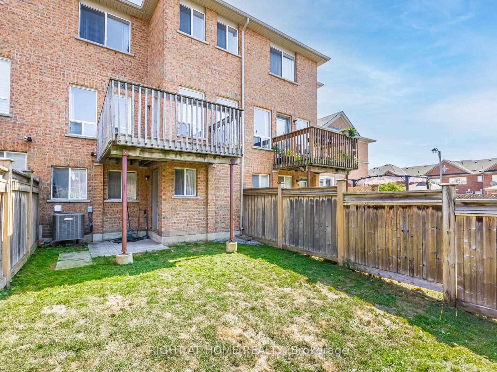 Photo 30 of 6 Martell Gate, Aurora, Bayview Northeast — HOMEH