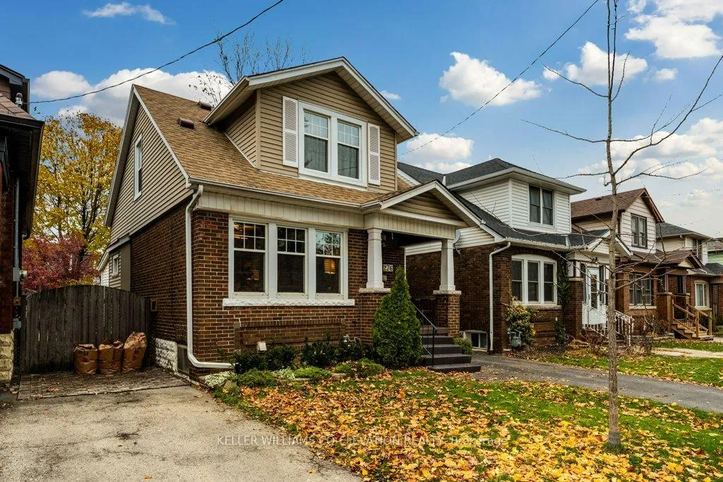 Photo 4 of 276 Graham Avenue S, Hamilton, Delta — HOMEH