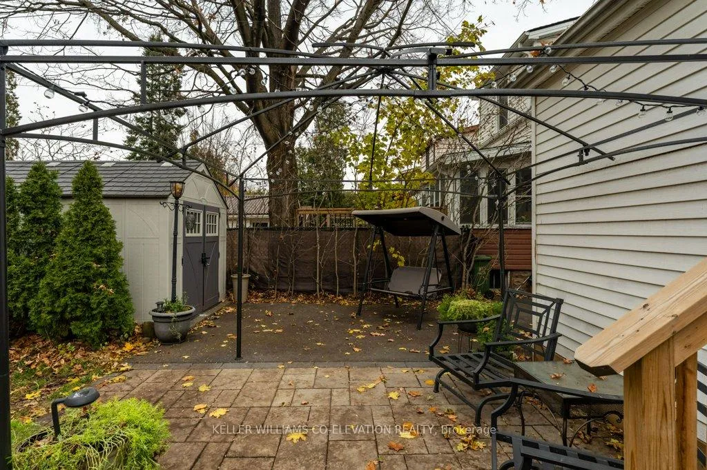 Photo 43 of 276 Graham Avenue S, Hamilton, Delta — HOMEH