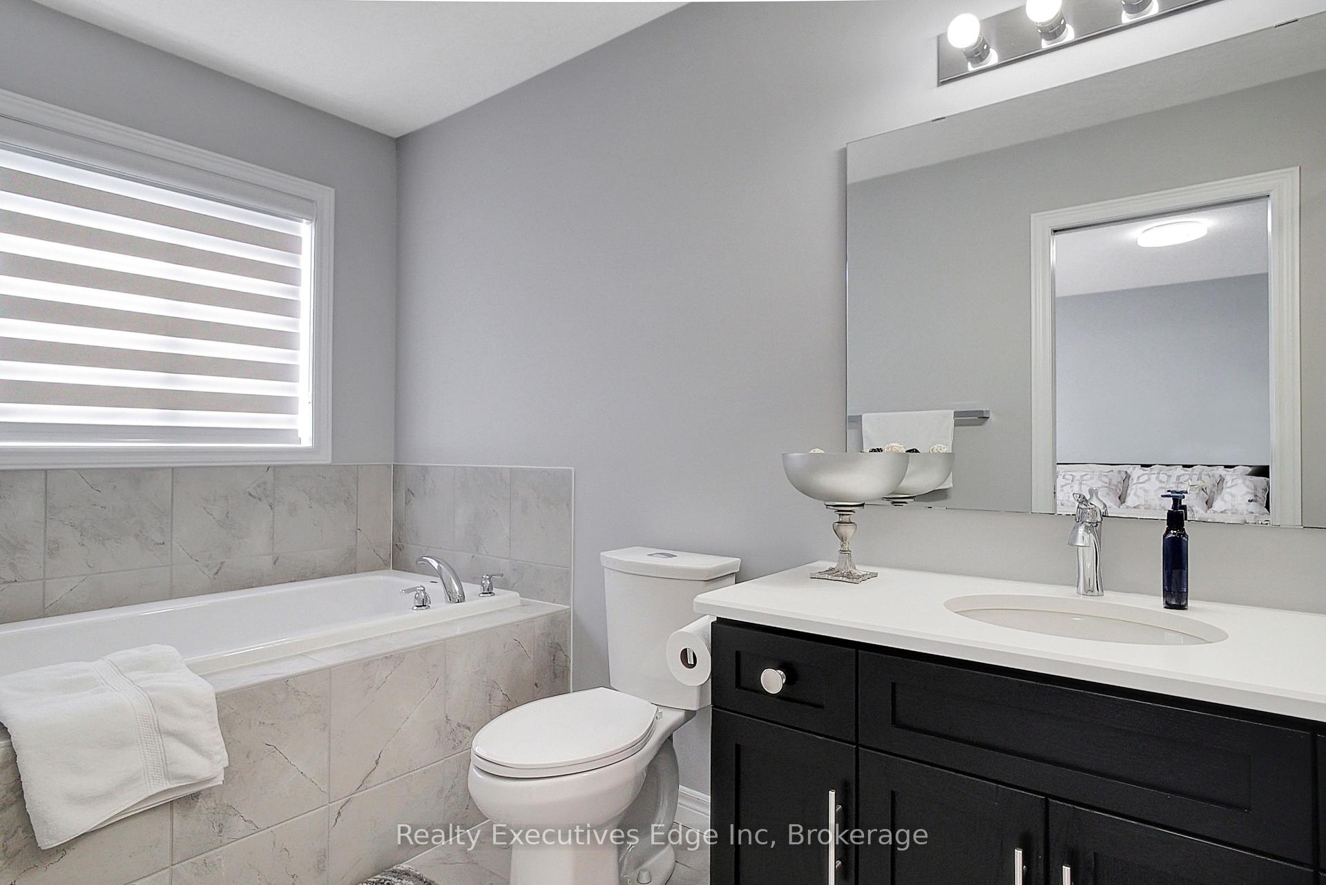 Photo 12 of 59 John Brabson Crescent, Guelph, Kortright East — HOMEH