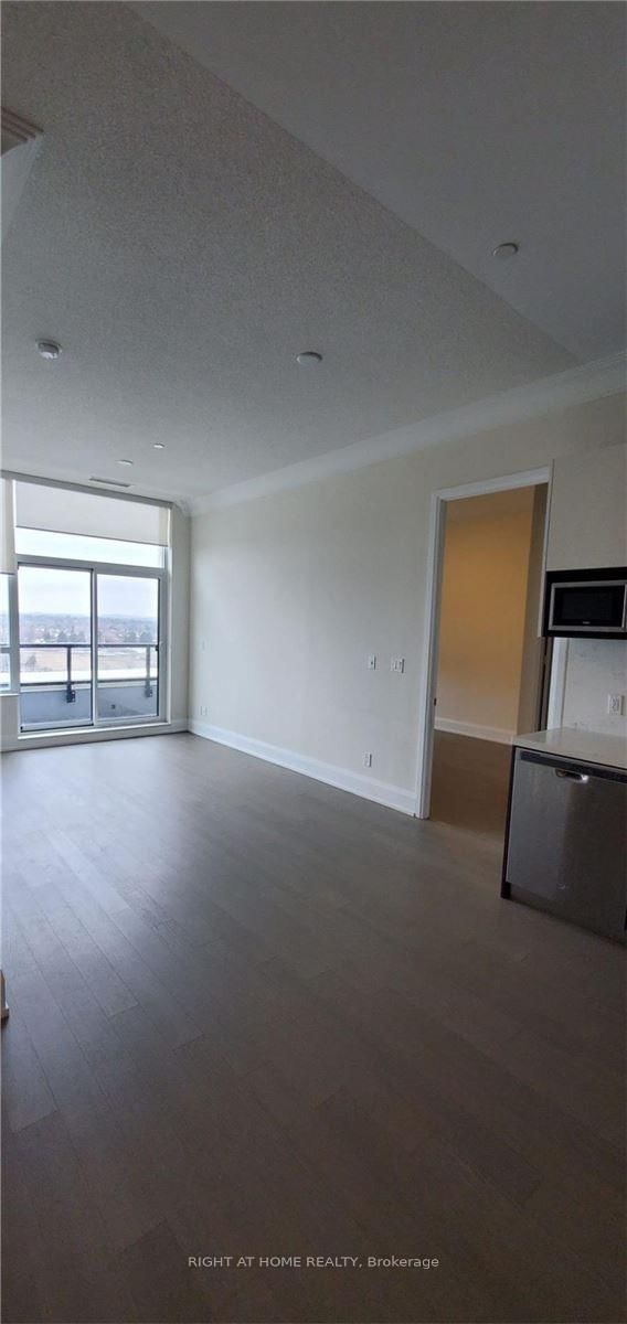 Photo 8 of Unit Ph17, 25 Water Walk Dr, Markham, Unionville — HOMEH