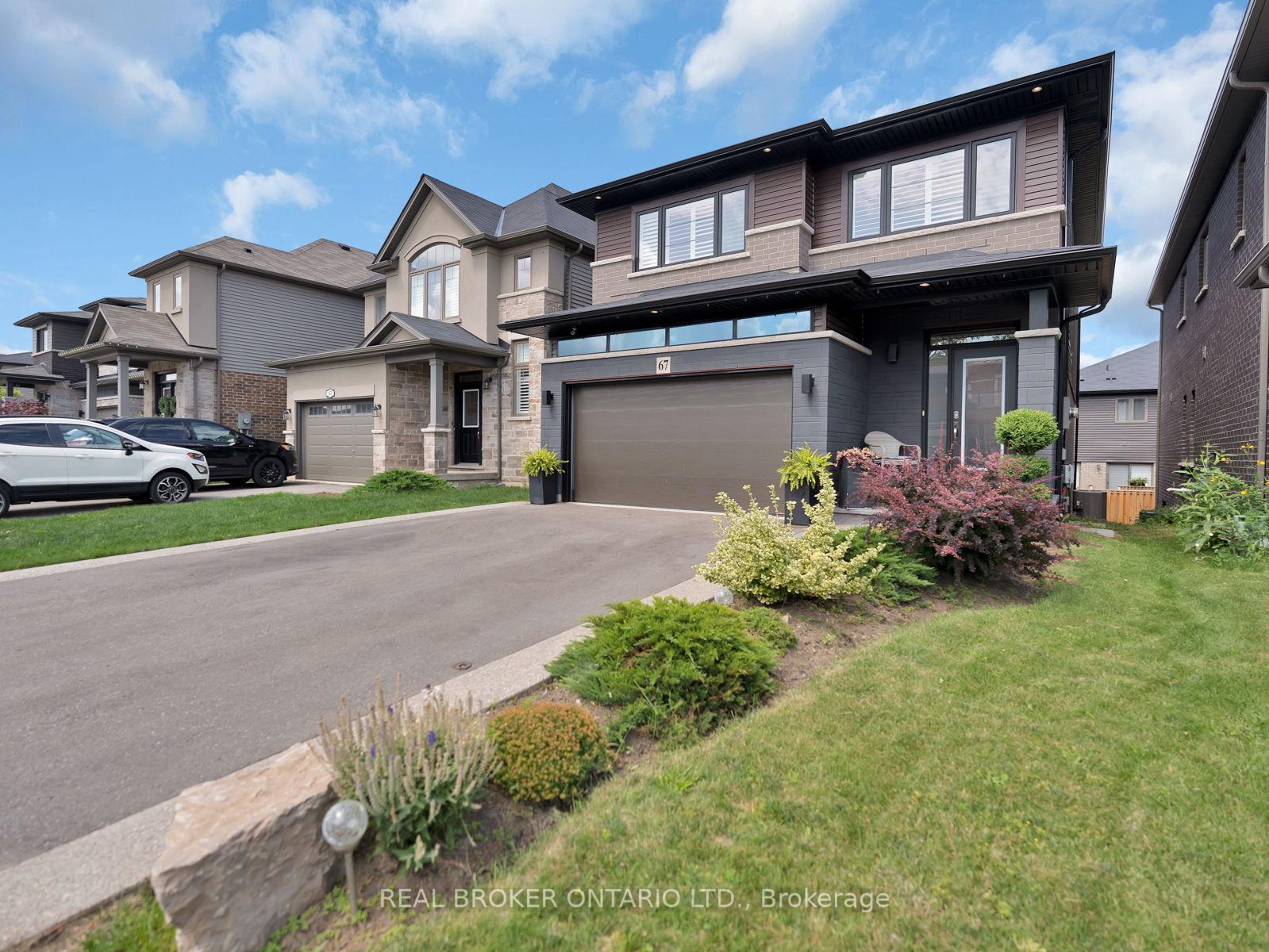 Photo 2 of 67 Lexington Avenue, Hamilton, Stoney Creek Mountain — HOMEH
