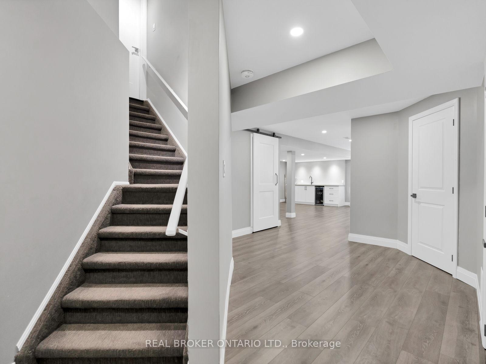 Photo 28 of 67 Lexington Avenue, Hamilton, Stoney Creek Mountain — HOMEH