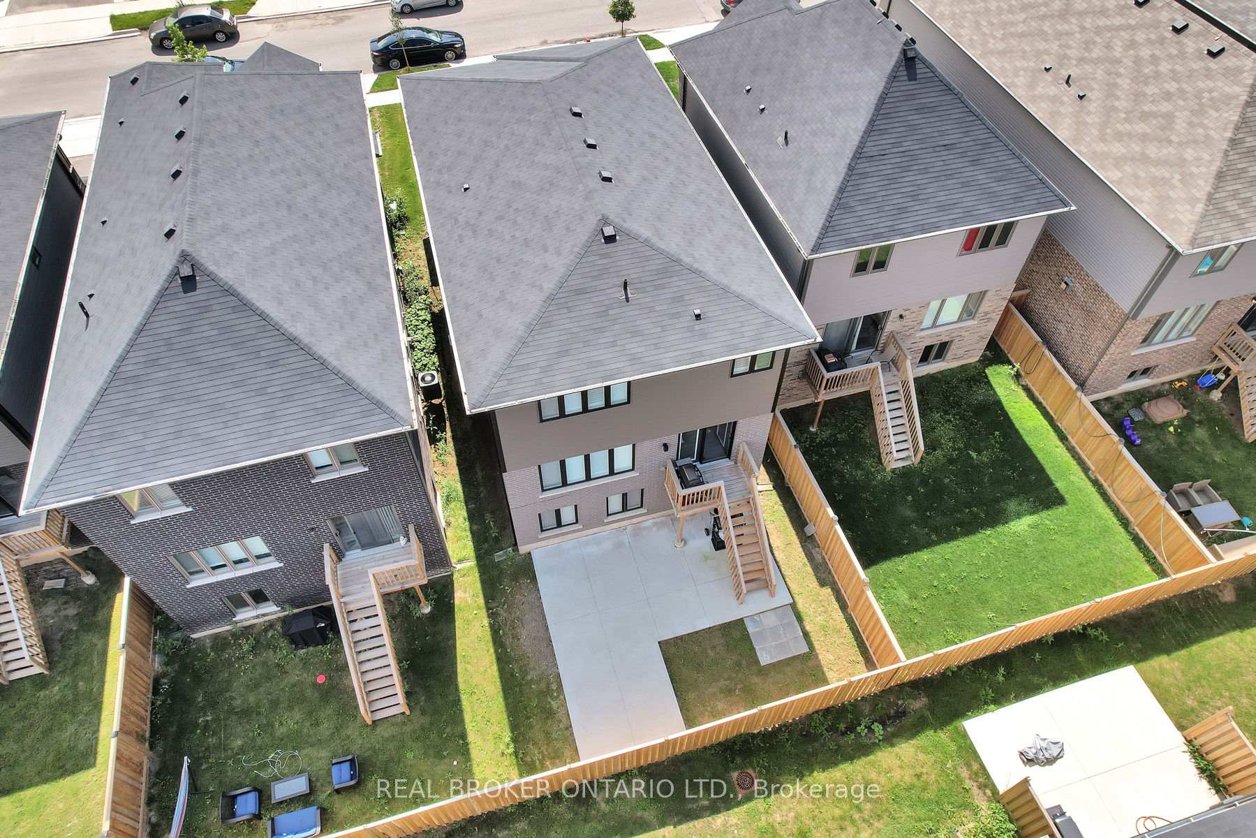 Photo 38 of 67 Lexington Avenue, Hamilton, Stoney Creek Mountain — HOMEH