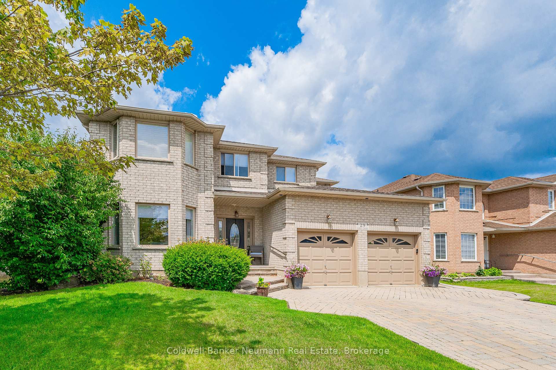 Photo 1 of 29 Lois Lane, Guelph, Willow West/Sugarbush/West Acres — HOMEH