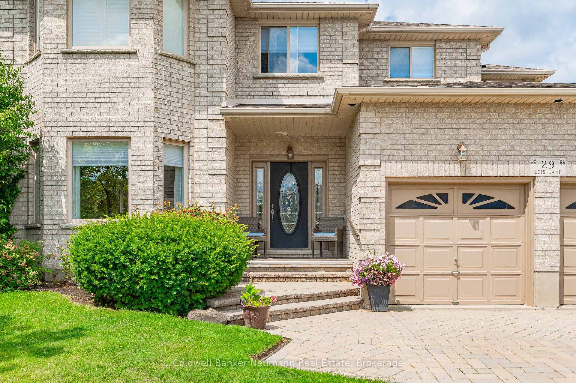 Photo 3 of 29 Lois Lane, Guelph, Willow West/Sugarbush/West Acres — HOMEH