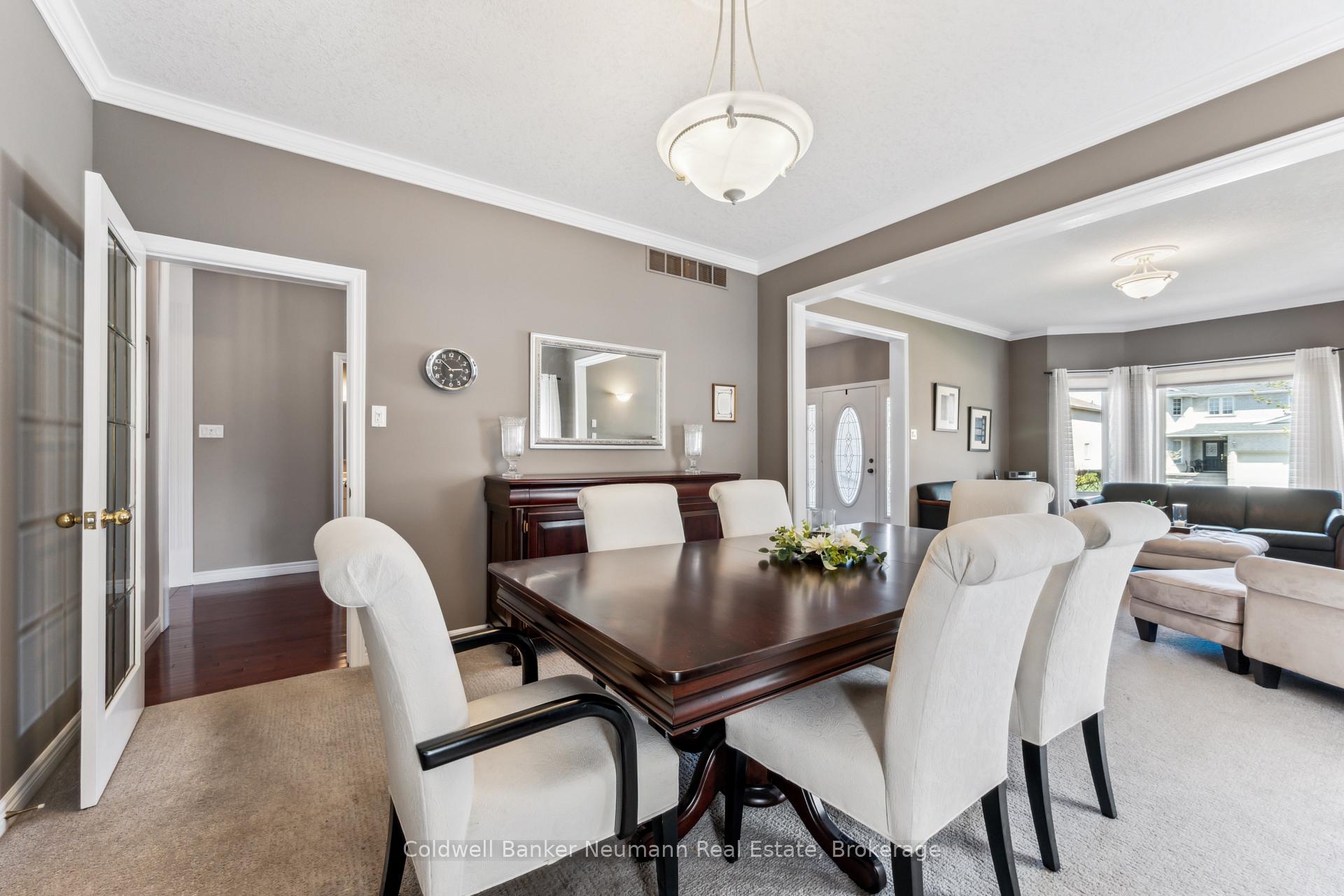 Photo 11 of 29 Lois Lane, Guelph, Willow West/Sugarbush/West Acres — HOMEH