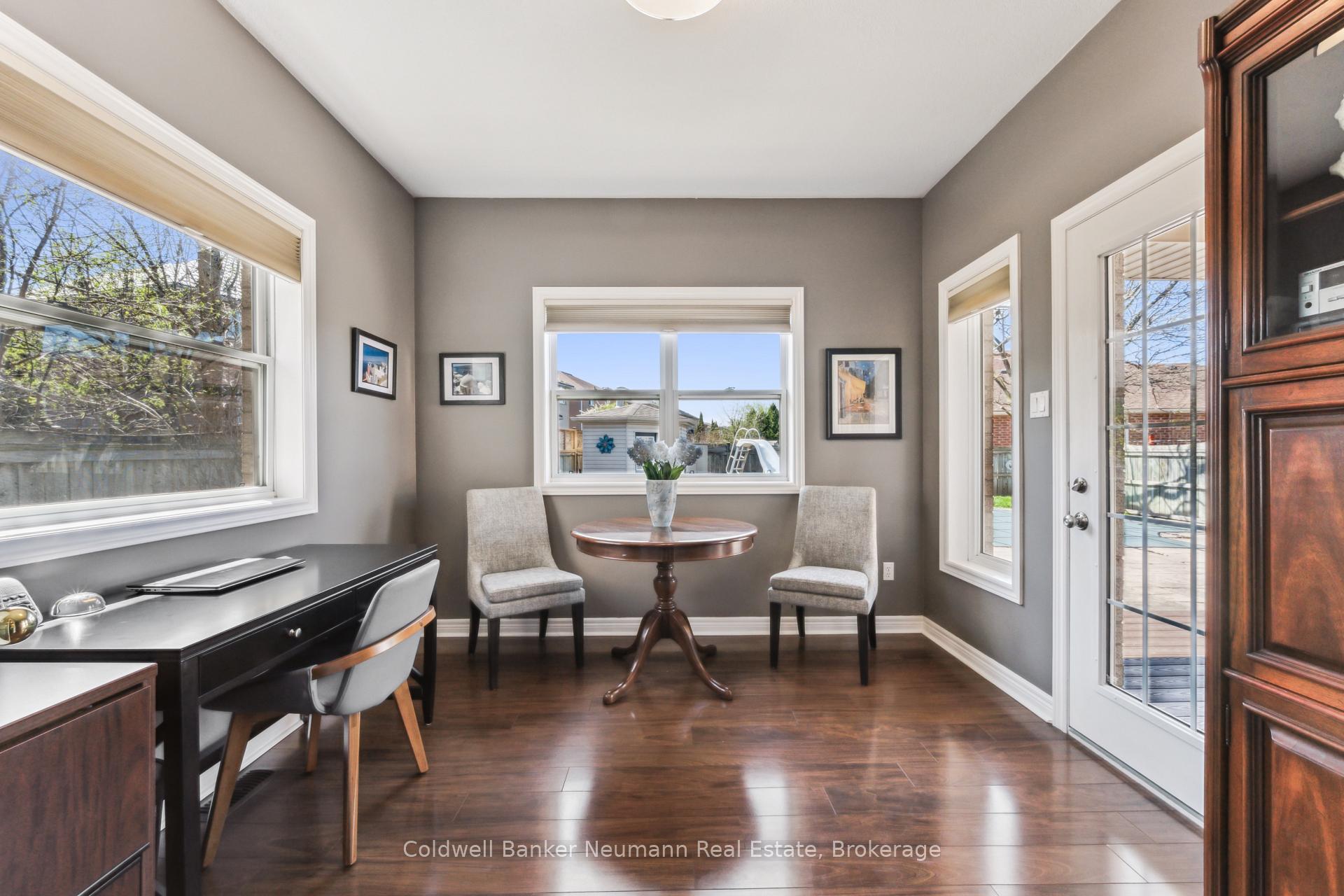 Photo 18 of 29 Lois Lane, Guelph, Willow West/Sugarbush/West Acres — HOMEH