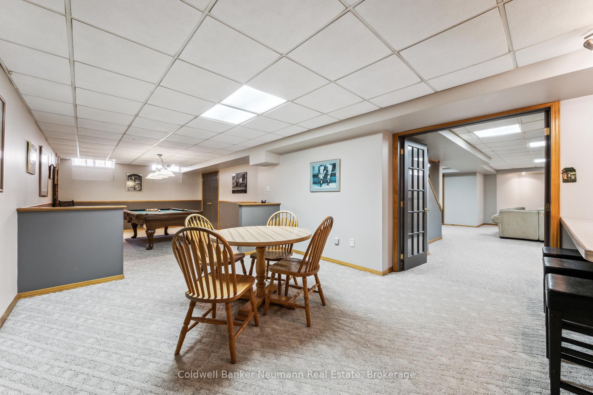 Photo 35 of 29 Lois Lane, Guelph, Willow West/Sugarbush/West Acres — HOMEH