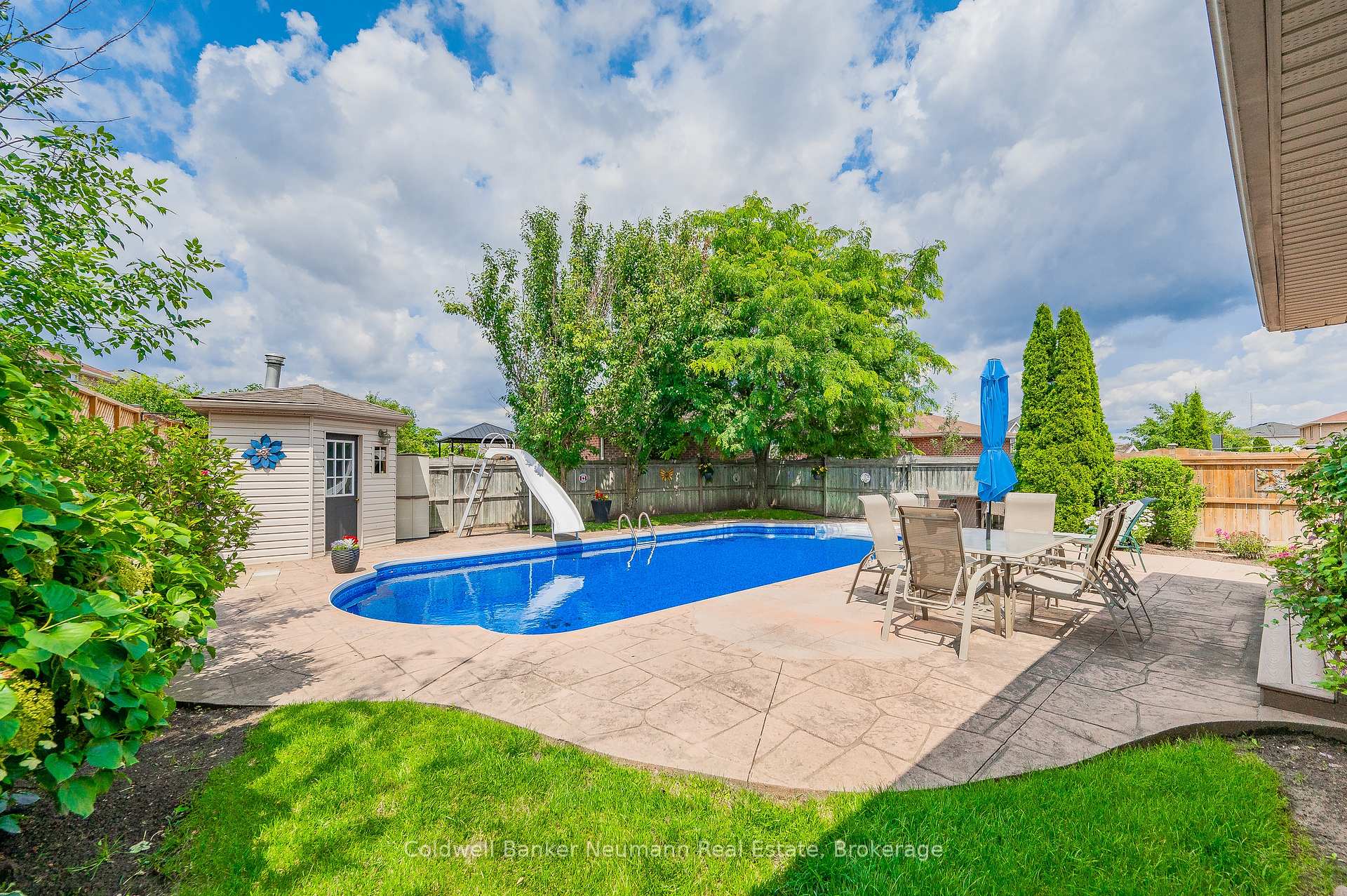 Photo 39 of 29 Lois Lane, Guelph, Willow West/Sugarbush/West Acres — HOMEH