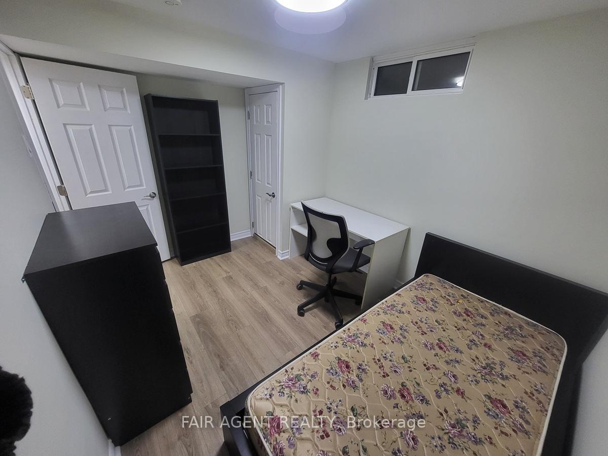Photo 33 of 6 Lambert Crescent, Guelph, Dovercliffe Park/Old University — HOMEH
