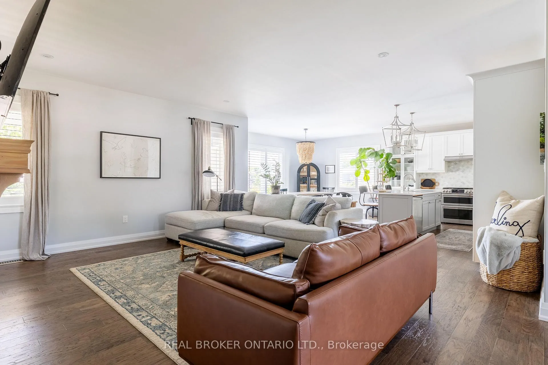 Photo 8 of 19 Cheslock Crescent, Oro-Medonte, Warminster — HOMEH