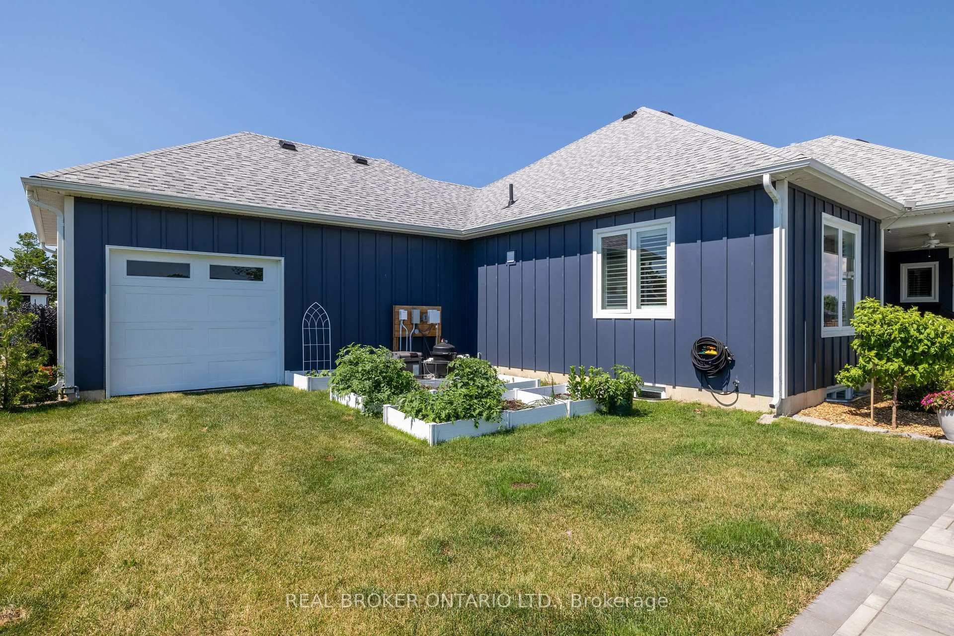 Photo 27 of 19 Cheslock Crescent, Oro-Medonte, Warminster — HOMEH