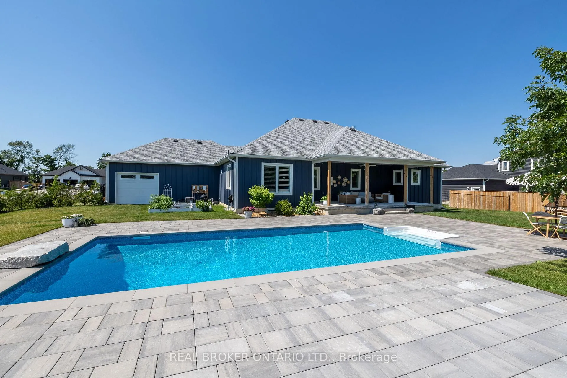 Photo 29 of 19 Cheslock Crescent, Oro-Medonte, Warminster — HOMEH