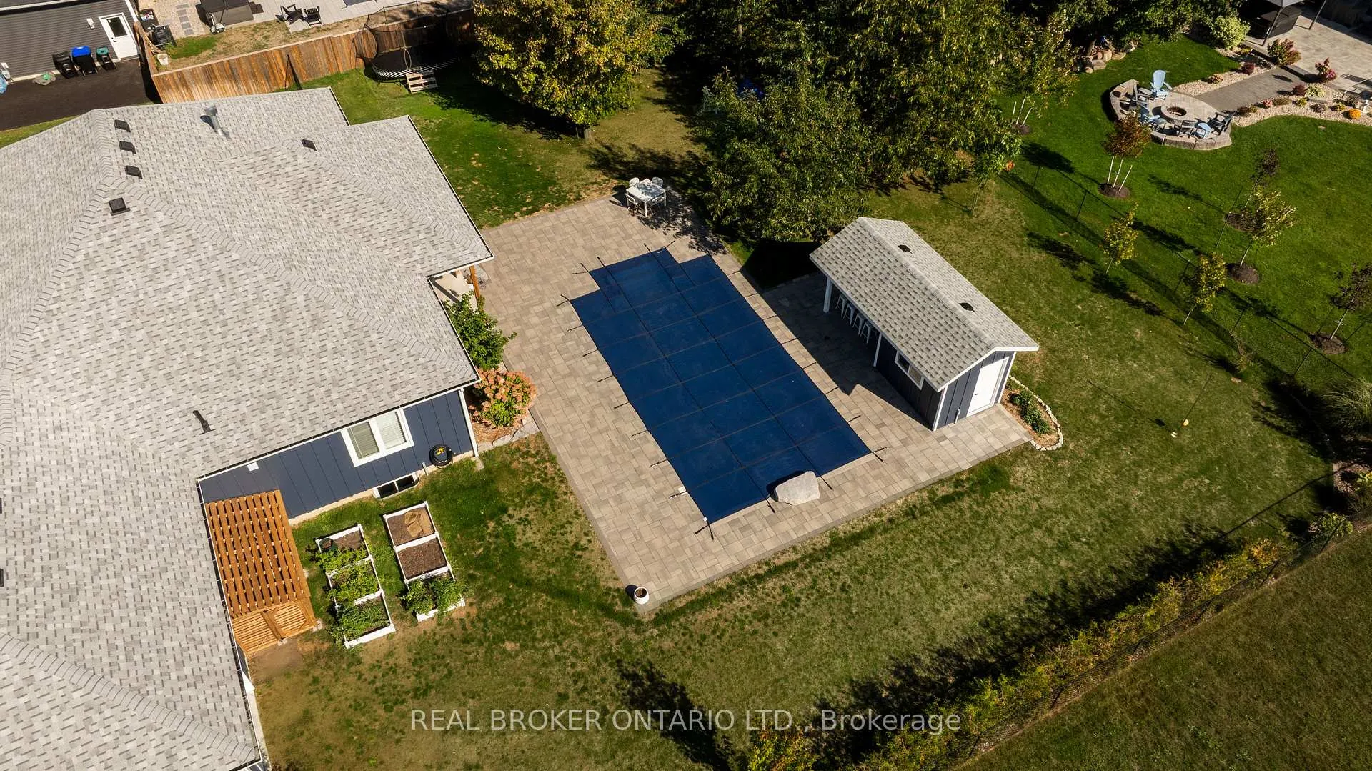 Photo 37 of 19 Cheslock Crescent, Oro-Medonte, Warminster — HOMEH