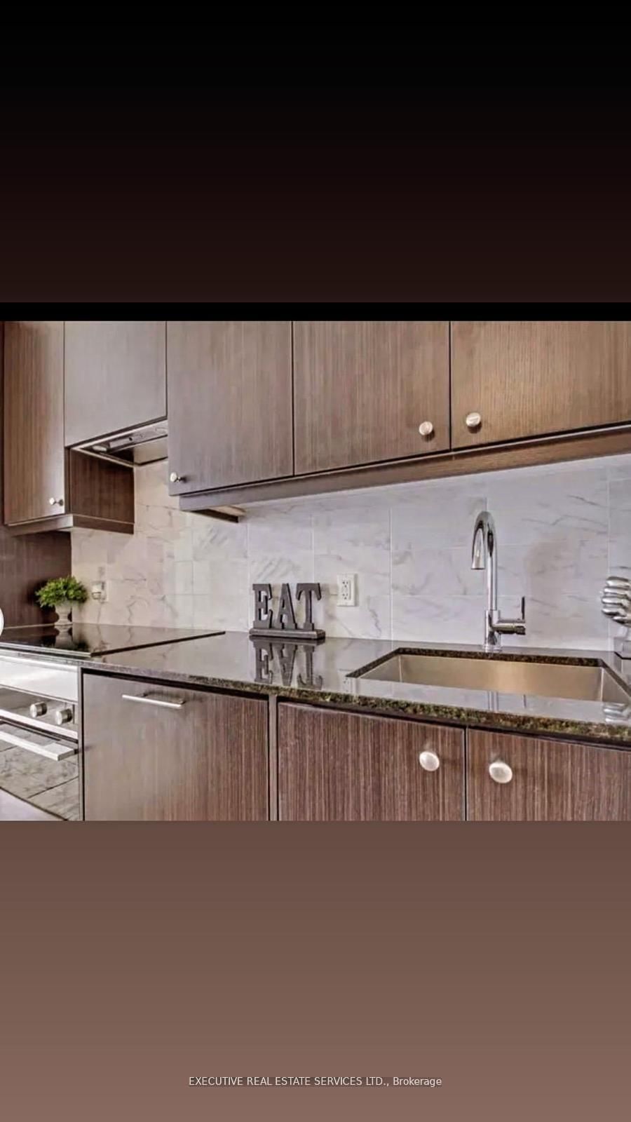 Photo 10 of Unit 2004, 9075 Jane St N, Vaughan, Concord — HOMEH
